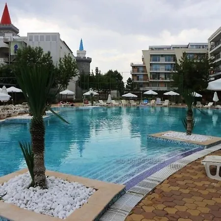 Grand Kamelia Complex