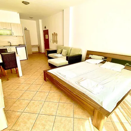 Grand Kamelia Complex Apartment